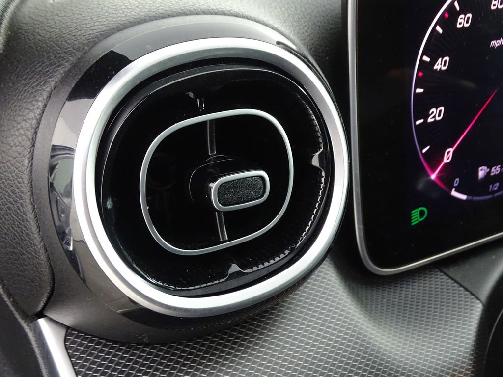 Used 2024 Mercedes-Benz C 300 Sedan image 19