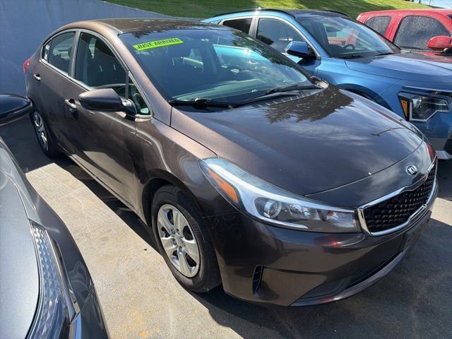 Used 2018 Kia Forte LX FWD image 5