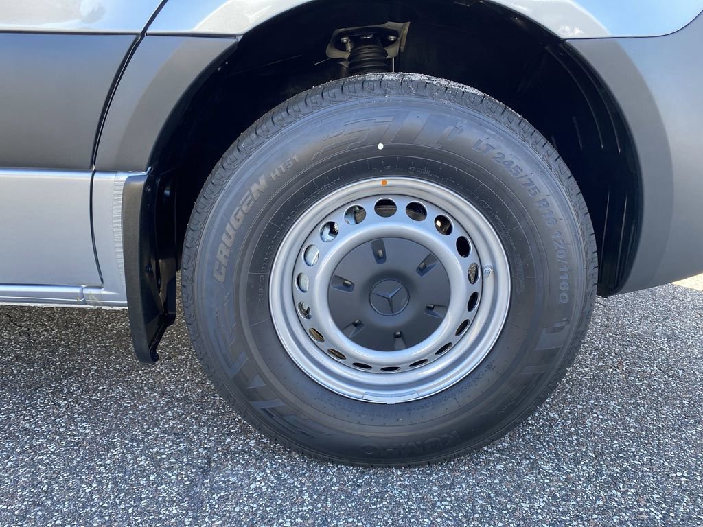 New 2026 Mercedes-Benz Sprinter 2500 image 21