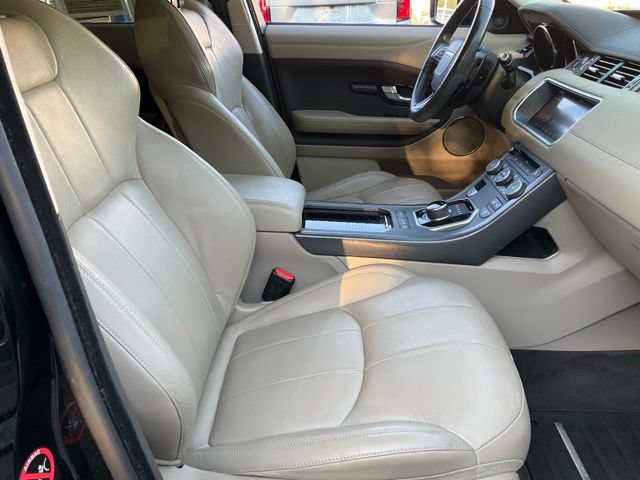 Used 2018 Land Rover Range Rover Evoque SE AWD/4WD image 21