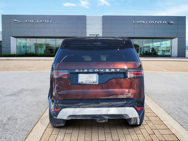 New 2026 Land Rover Discovery Limited Edition image 6