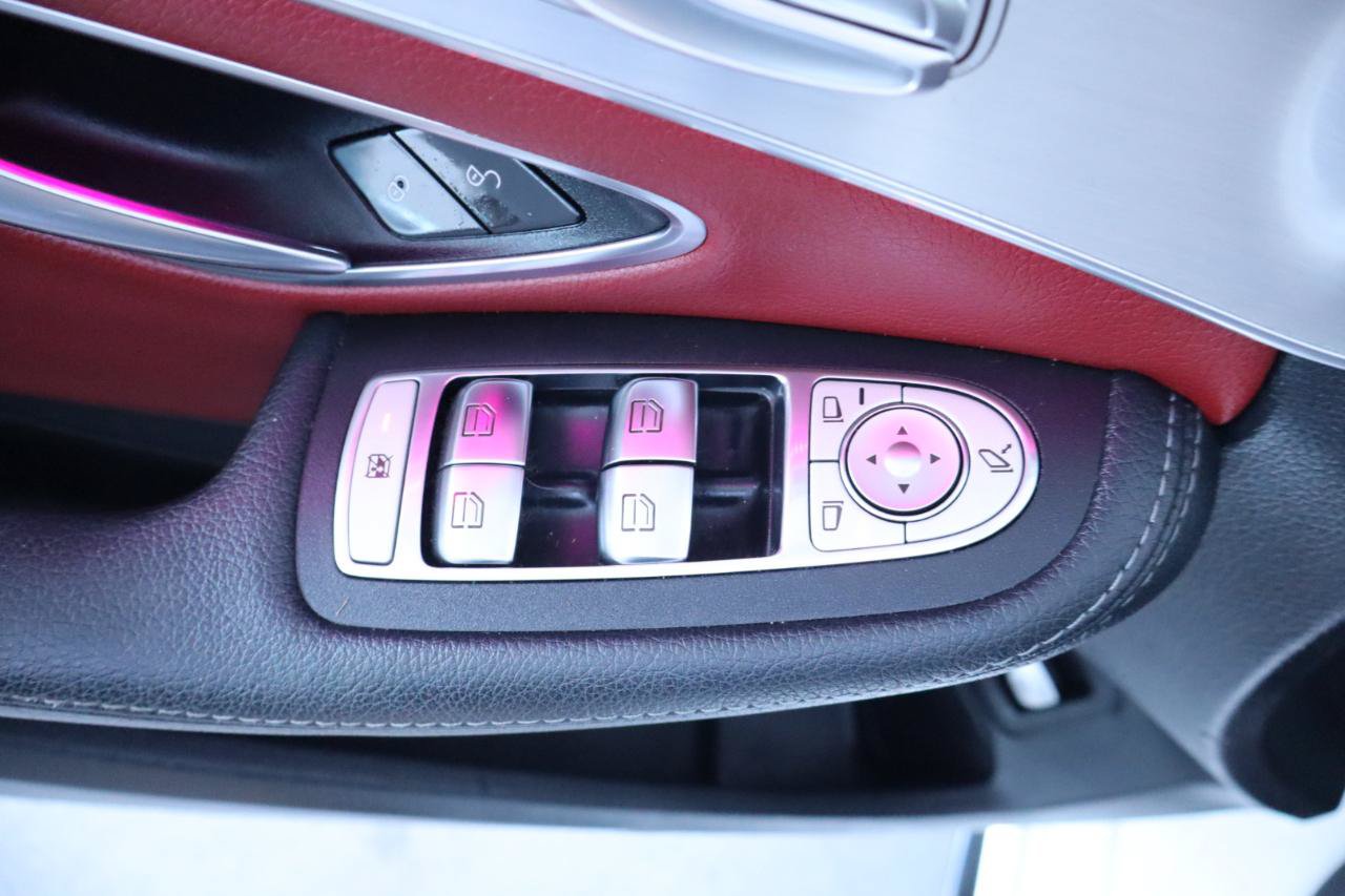 Used 2020 Mercedes-Benz C 43 AMG 4MATIC Sedan w/ Driver Assistance Package image 29