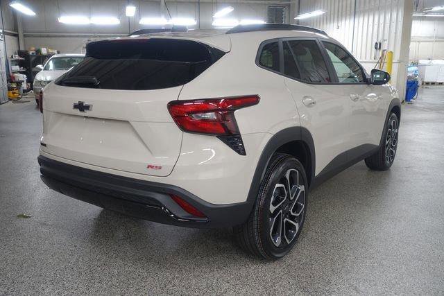 New 2026 Chevrolet Trax RS w/ Driver Confidence Package image 7