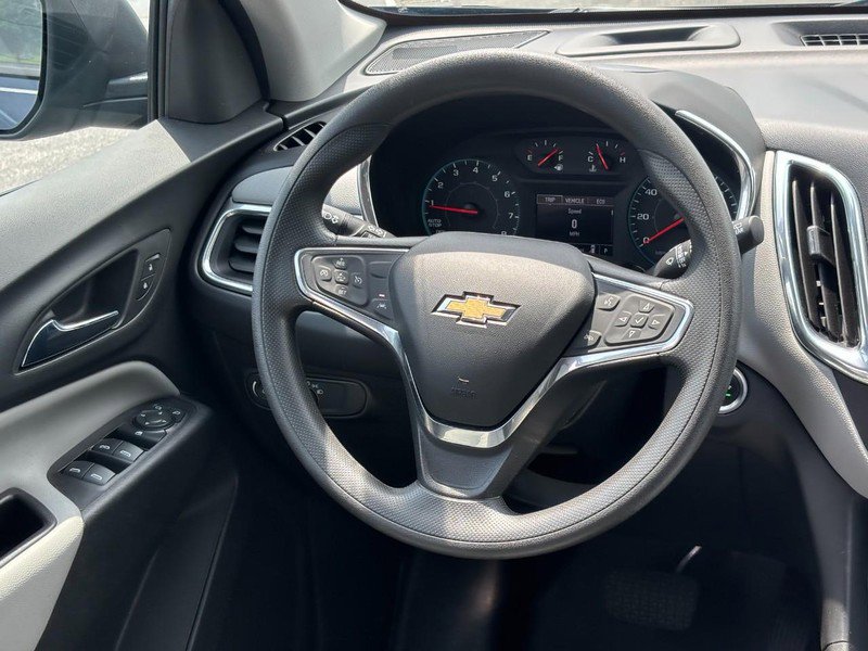 Used 2020 Chevrolet Equinox LS w/ LS Convenience Package FWD image 12