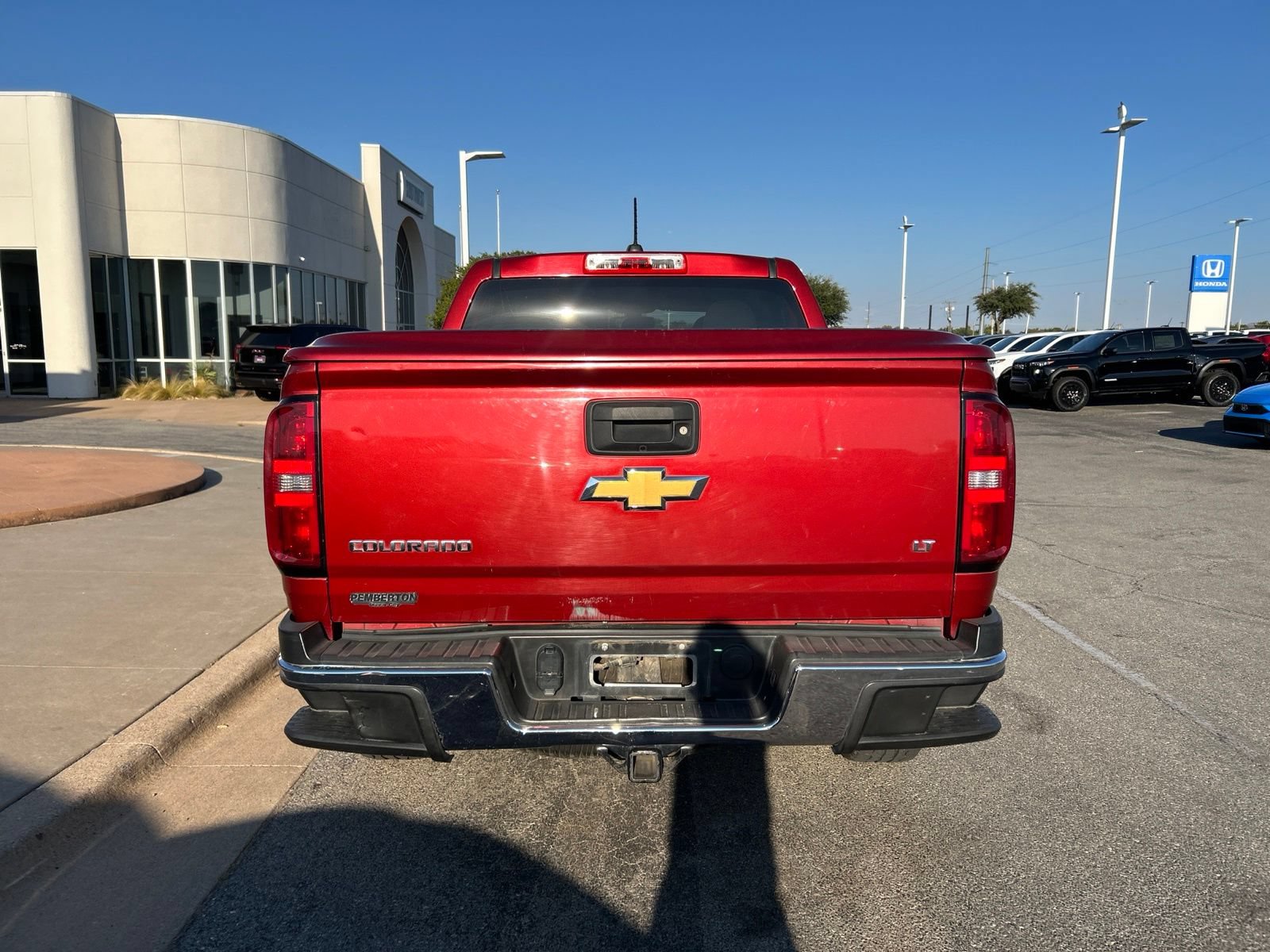 Used 2015 Chevrolet Colorado LT w/ Luxury Package RWD image 6