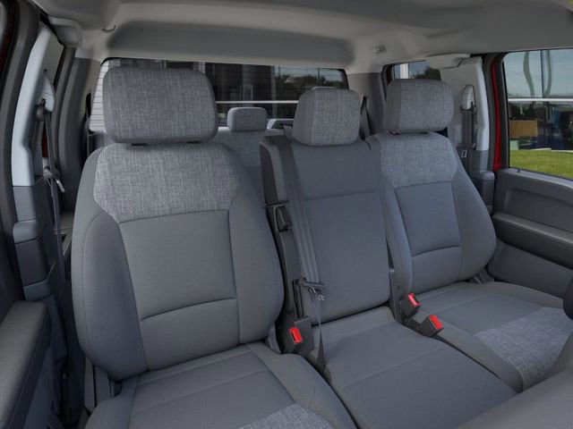 New 2026 Ford F250 XLT w/ FX4 Off-Road Package image 10