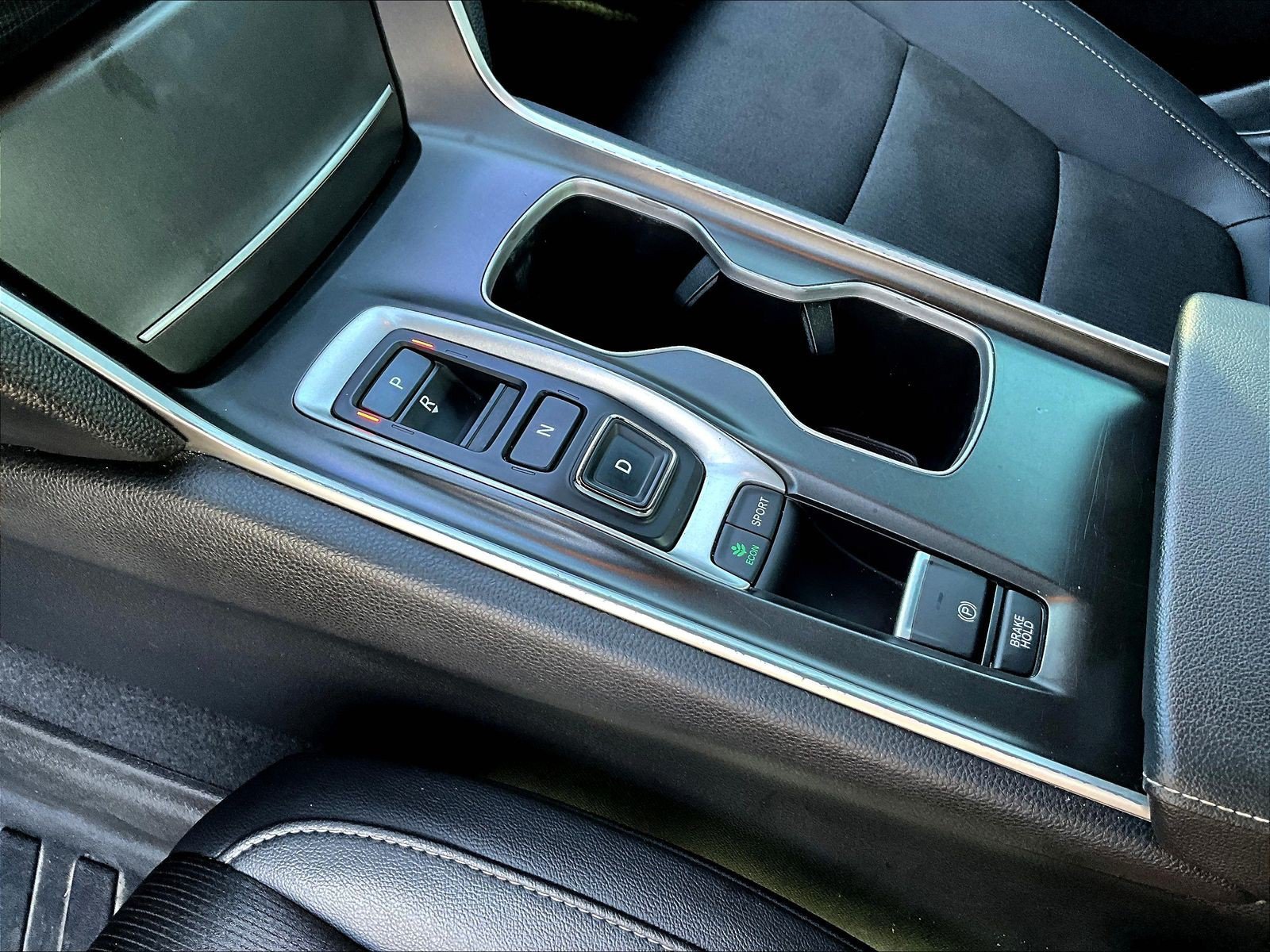 Used 2021 Honda Accord Sport image 18