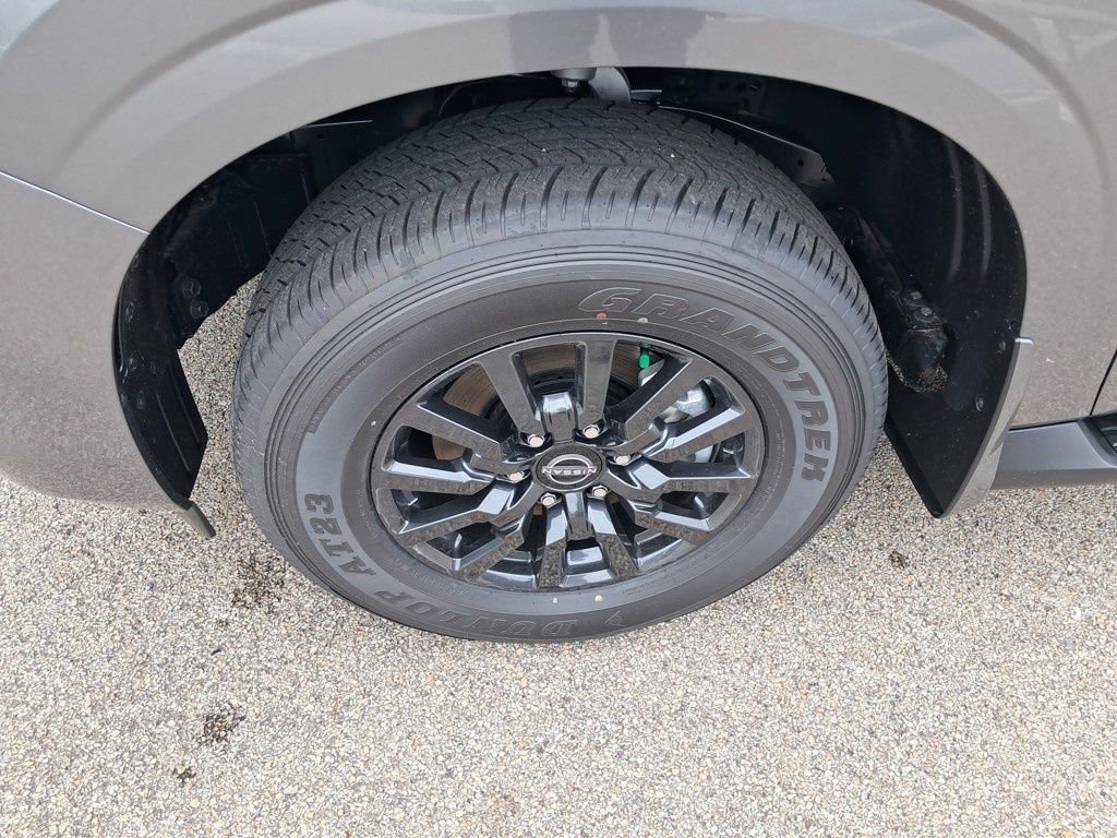 New 2025 Nissan Armada SV image 28