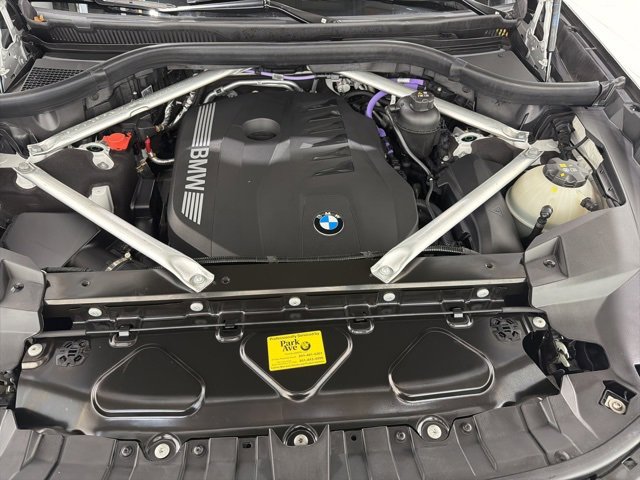 Certified 2024 BMW X7 xDrive40i w/ M Sport Package image 48