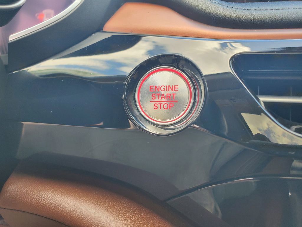 Certified 2022 Acura MDX FWD w/ Technology Package image 29