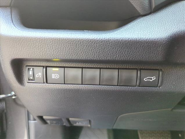 Certified 2025 Toyota RAV4 XLE w/ Convenience Package FWD image 13