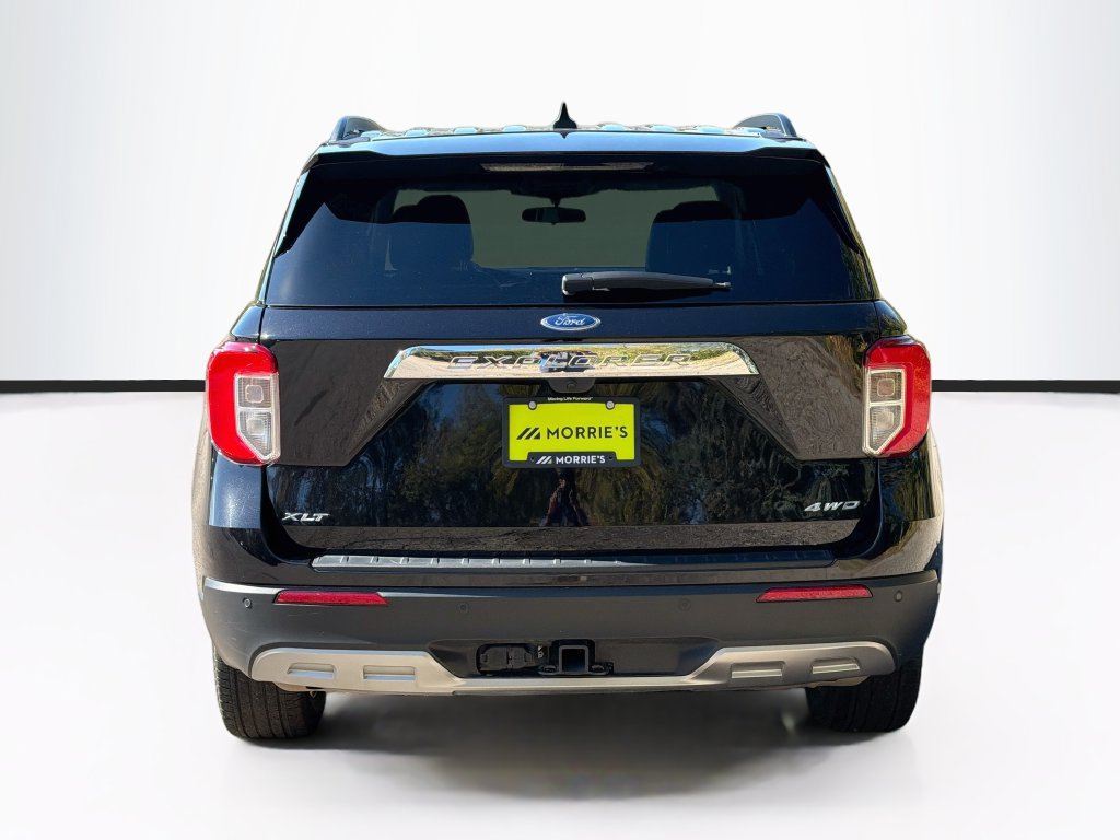 Used 2023 Ford Explorer XLT w/ Equipment Group 202A AWD/4WD image 6