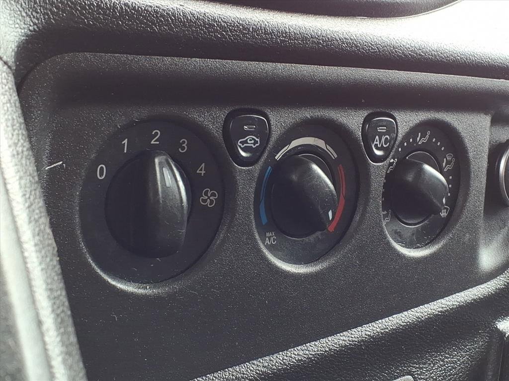 Used 2019 Ford Transit 250 130 Low Roof w/ Exterior Upgrade Package image 20
