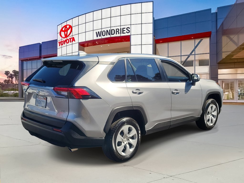 Used 2025 Toyota RAV4 LE FWD image 5
