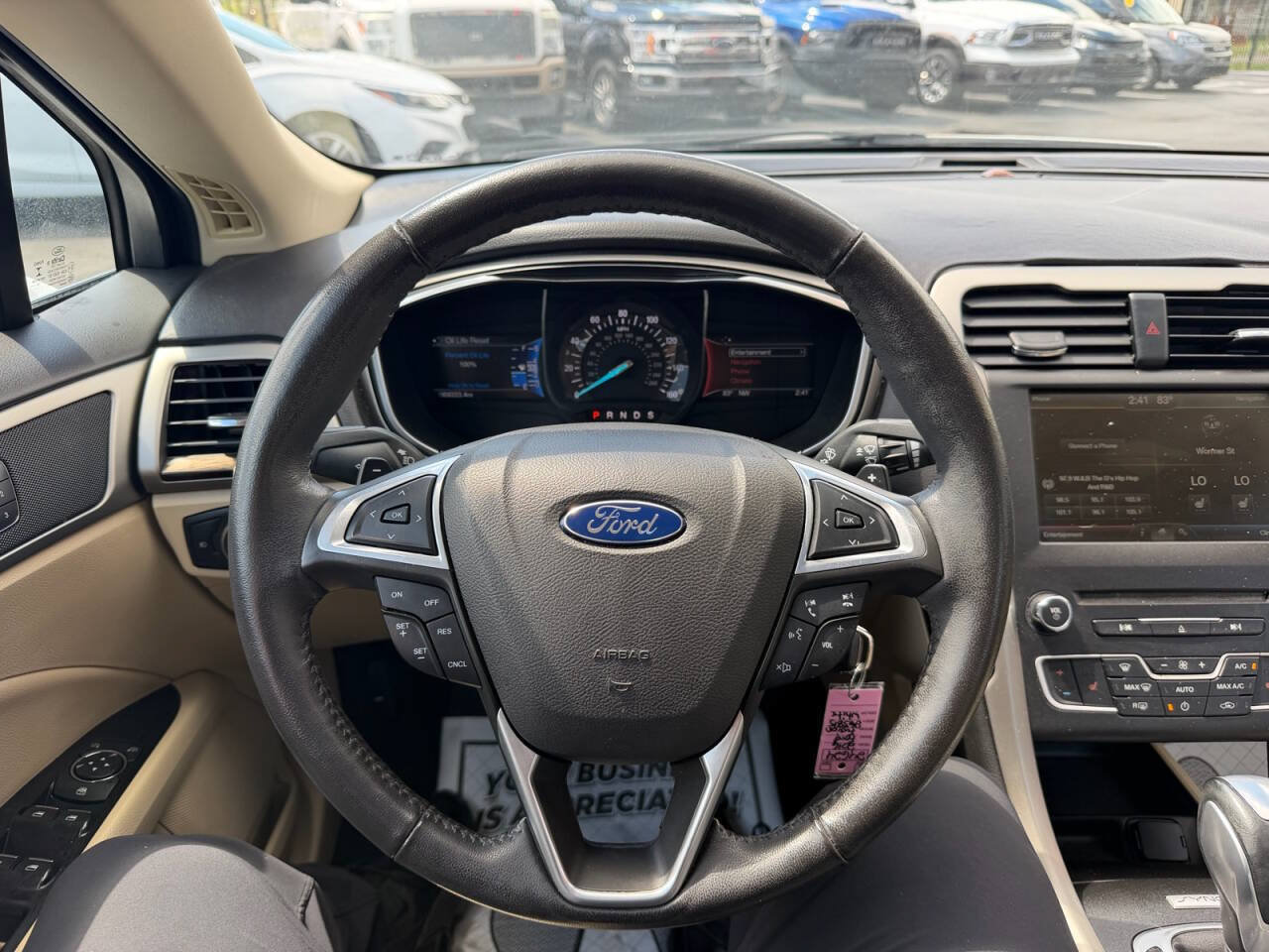 Used 2016 Ford Fusion SE w/ Equipment Group 202A FWD image 13