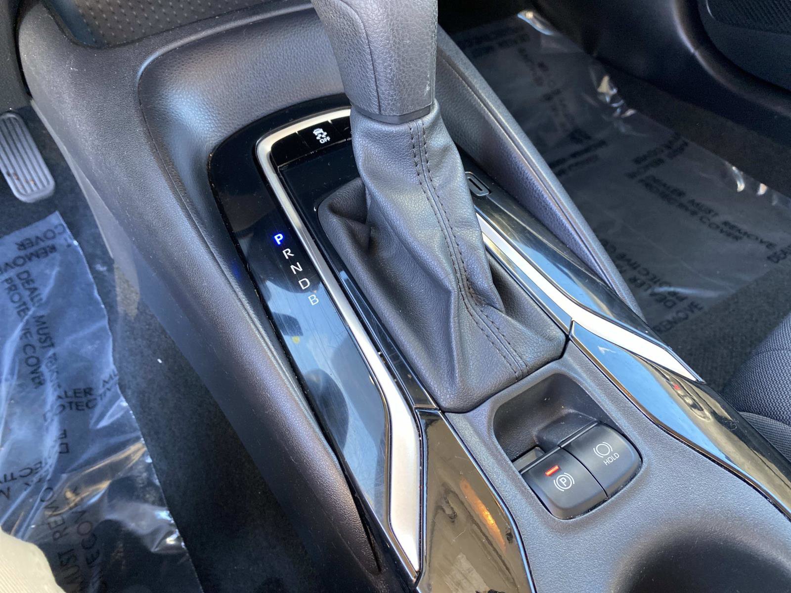 Used 2022 Toyota Corolla LE image 17