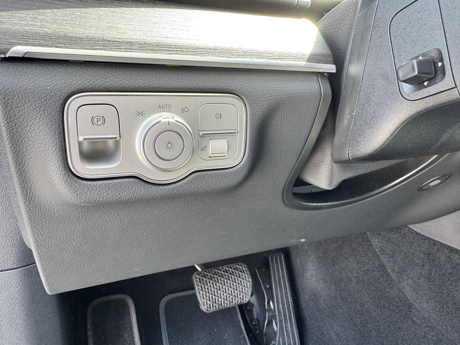 Certified 2026 Mercedes-Benz GLE 350 4MATIC image 7