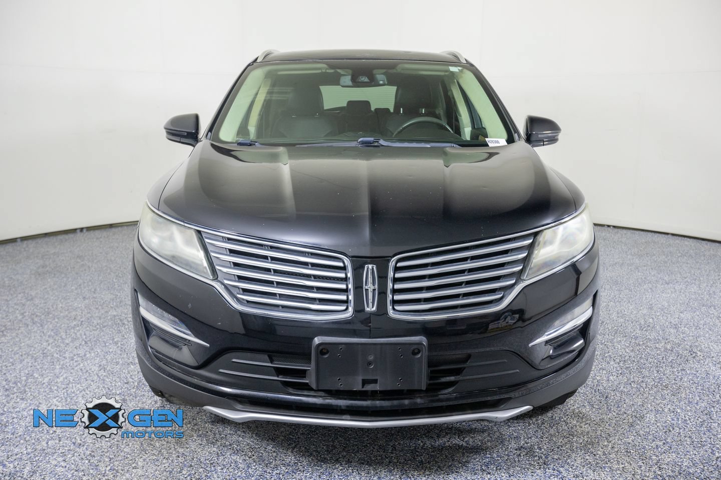 Used 2016 Lincoln MKC Reserve w/ Lincoln MKC Climate Package AWD/4WD image 2
