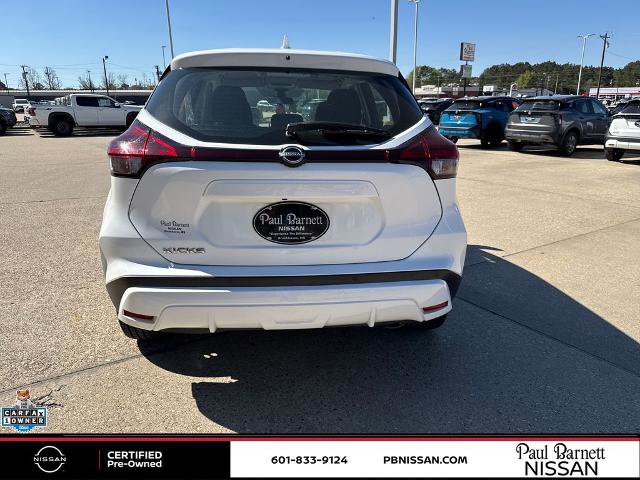 Certified 2022 Nissan Kicks S image 12