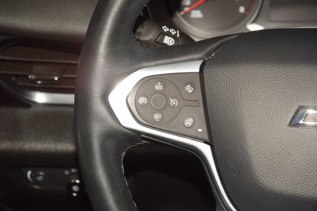 Used 2023 Chevrolet Traverse RS w/ LPO, Floor Liner Package AWD/4WD image 41