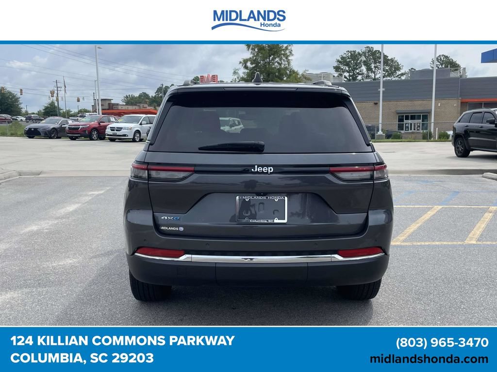 Used 2023 Jeep Grand Cherokee 4WD 4xe image 5