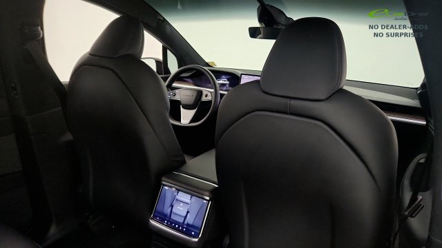 Used 2024 Tesla Model X AWD/4WD image 40