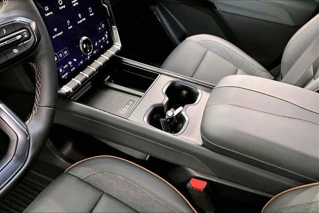 Used 2025 GMC Acadia AT4 w/ LPO, Floor Liner Package image 18