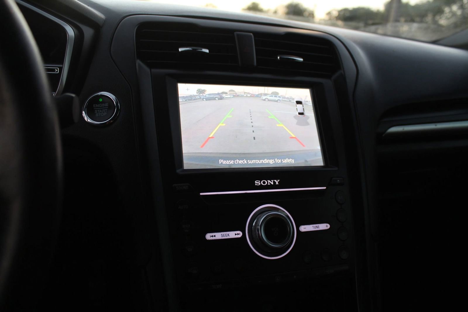 Used 2020 Ford Fusion Titanium FWD image 13