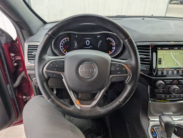 Used 2019 Jeep Grand Cherokee Altitude AWD/4WD image 9