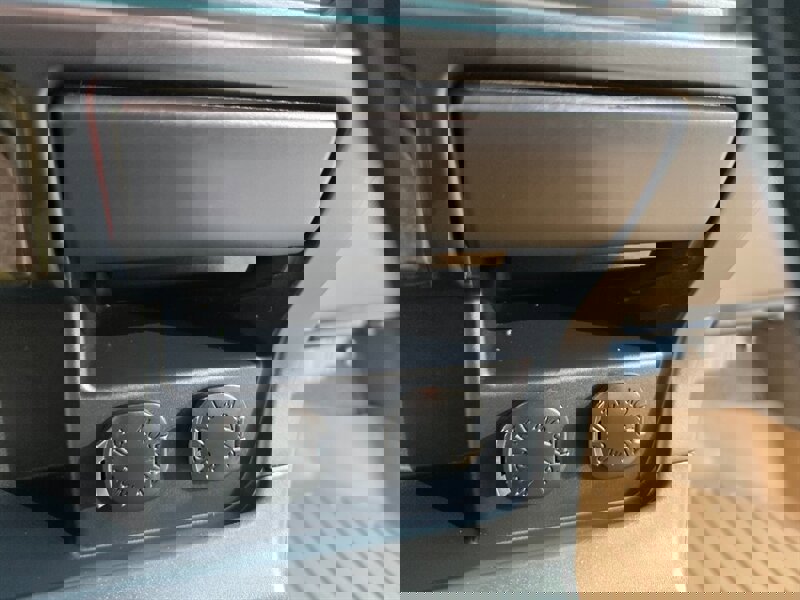 Used 2001 Toyota 4Runner SR5 image 34