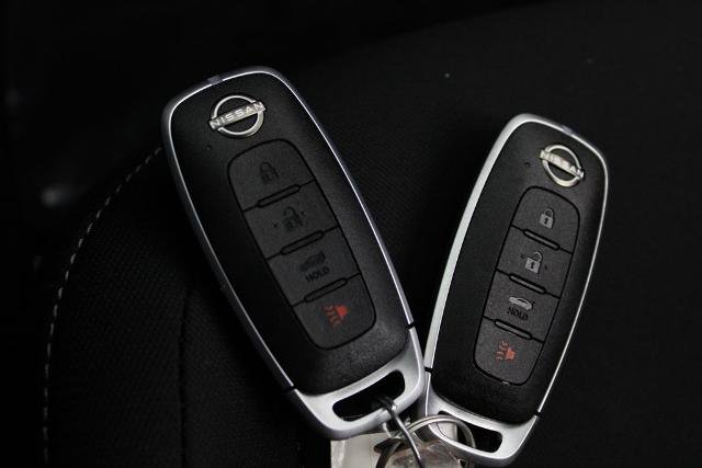 Certified 2024 Nissan Sentra SV FWD image 30