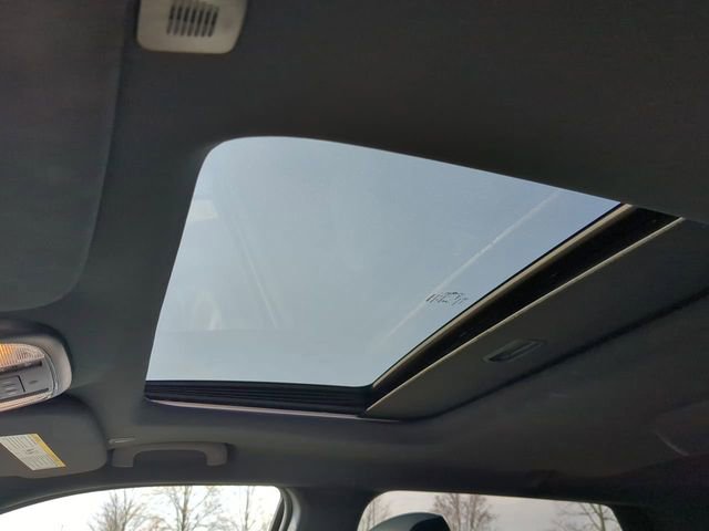 Used 2024 Dodge Durango GT image 19