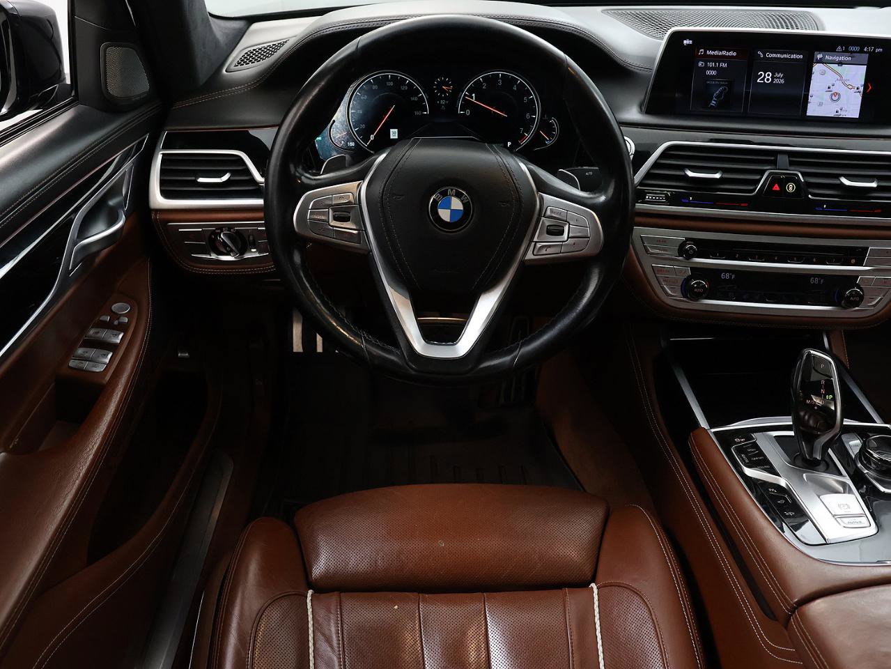 Used 2018 BMW 750i xDrive AWD/4WD image 16