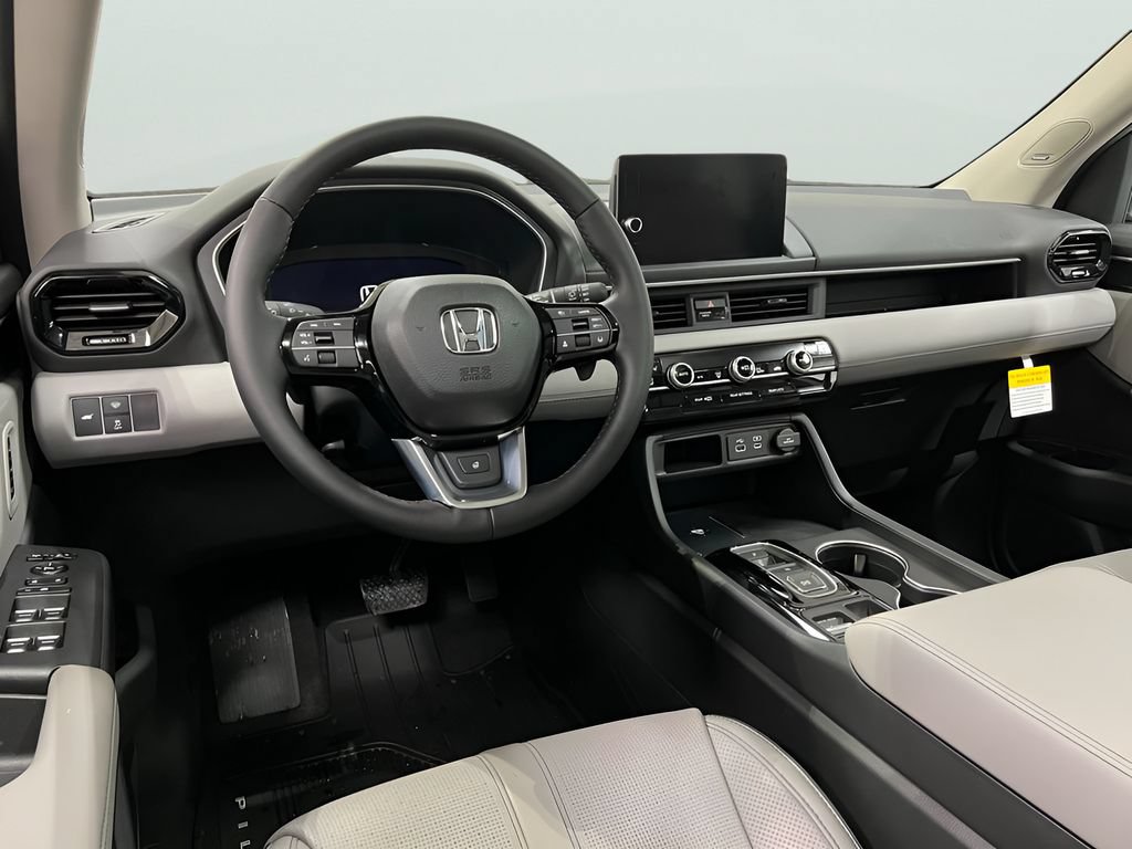 Used 2025 Honda Pilot Elite image 20