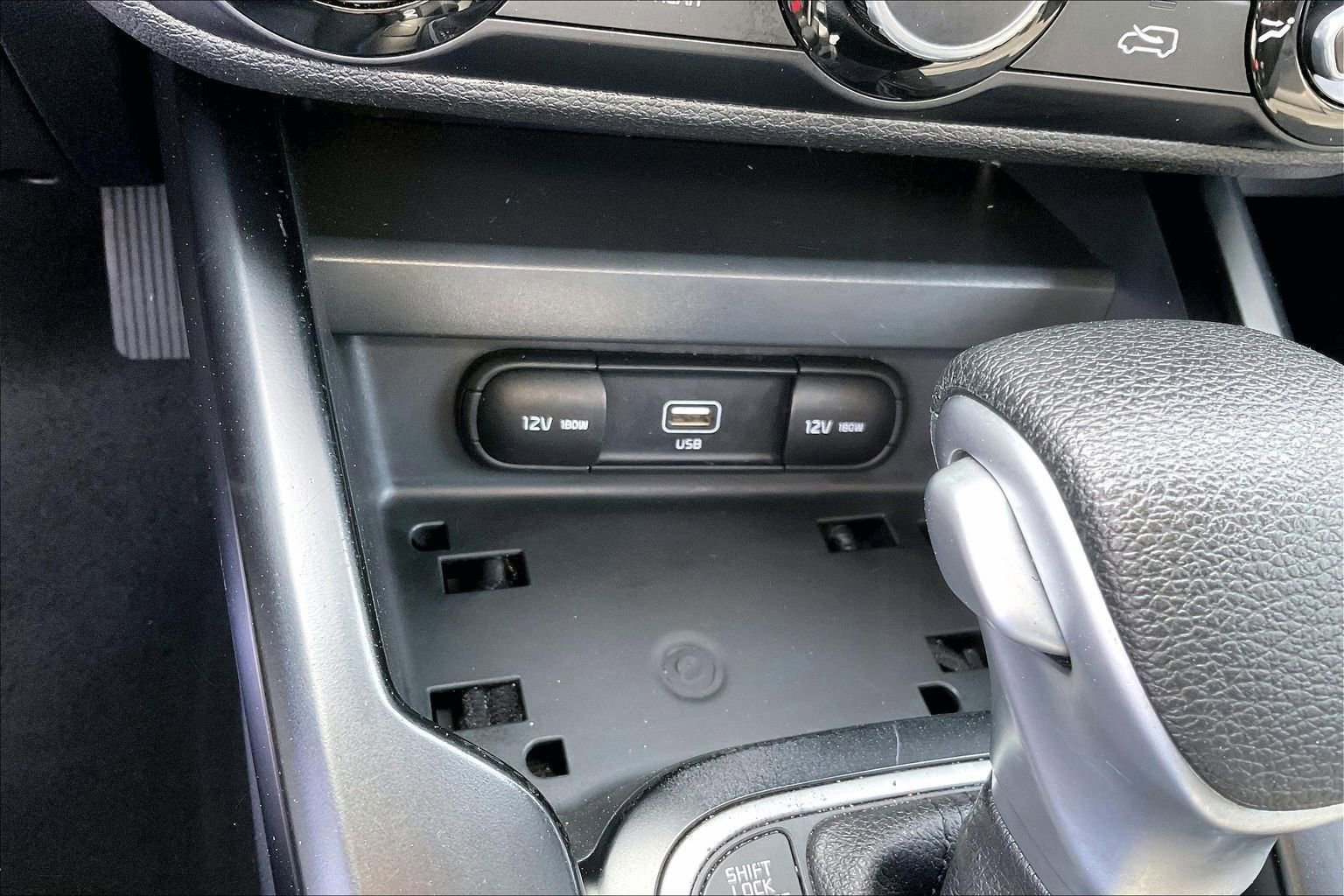 Used 2022 Kia Soul LX FWD image 31