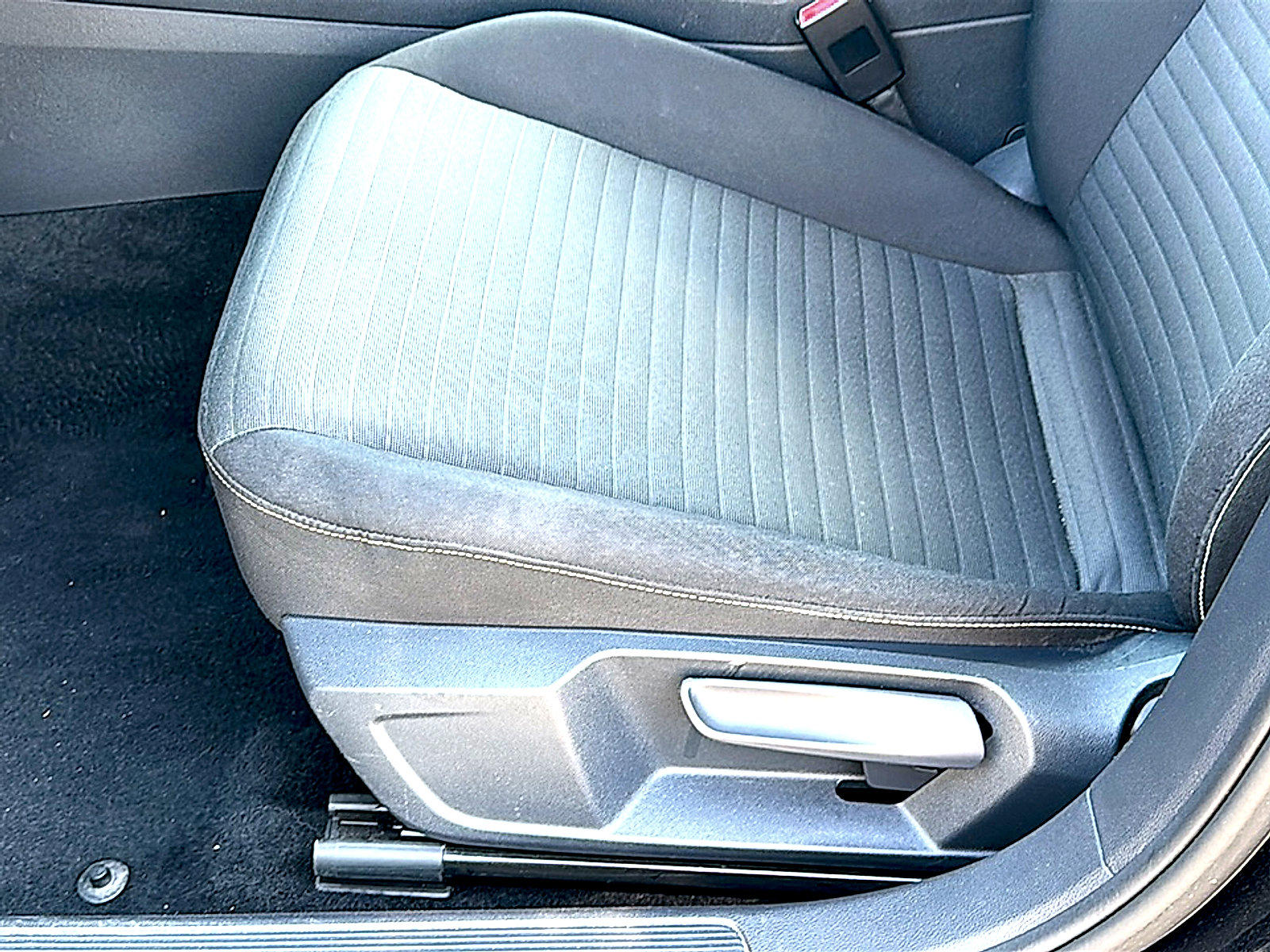 Used 2024 Volkswagen Jetta S image 15