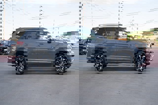 New 2026 Volkswagen Atlas SEL Premium R-Line image 7