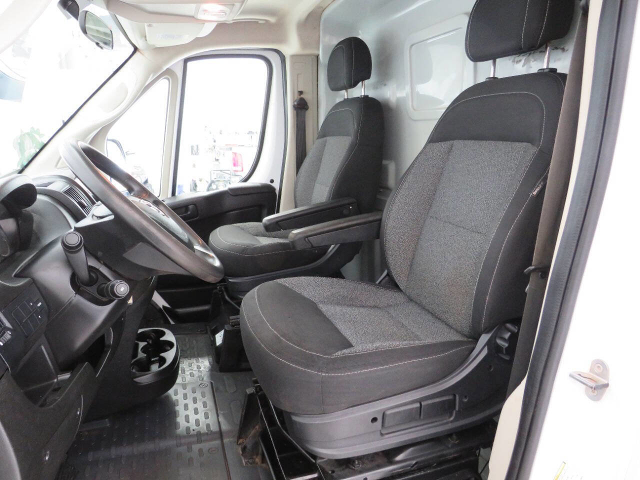 Used 2021 RAM ProMaster 1500 w/ Convenience Group image 12