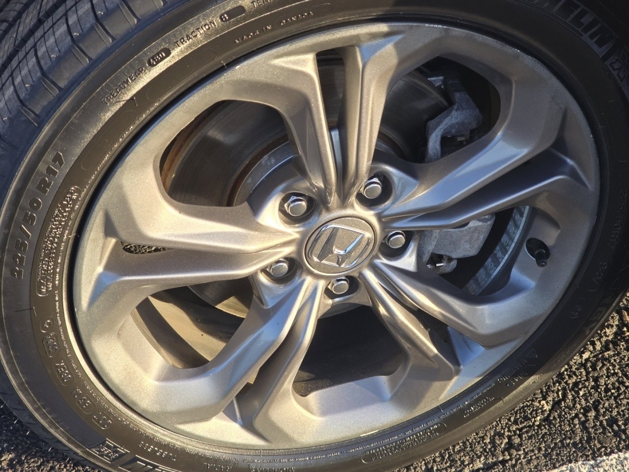 Certified 2024 Honda Accord EX image 11