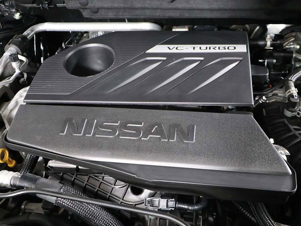 Used 2023 Nissan Rogue SV image 14