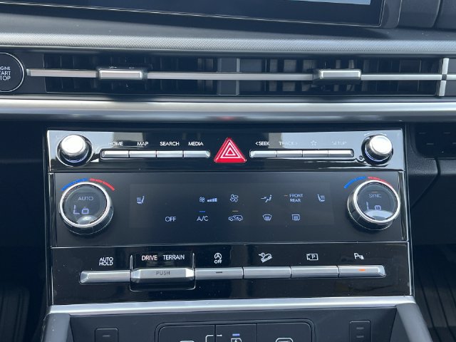 New 2026 Hyundai Santa Fe XRT AWD/4WD image 15