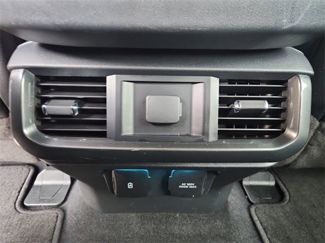 Used 2023 Ford F150 Lariat image 21