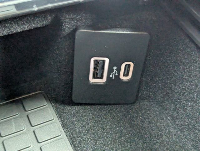 New 2026 Lincoln Corsair Premiere image 21