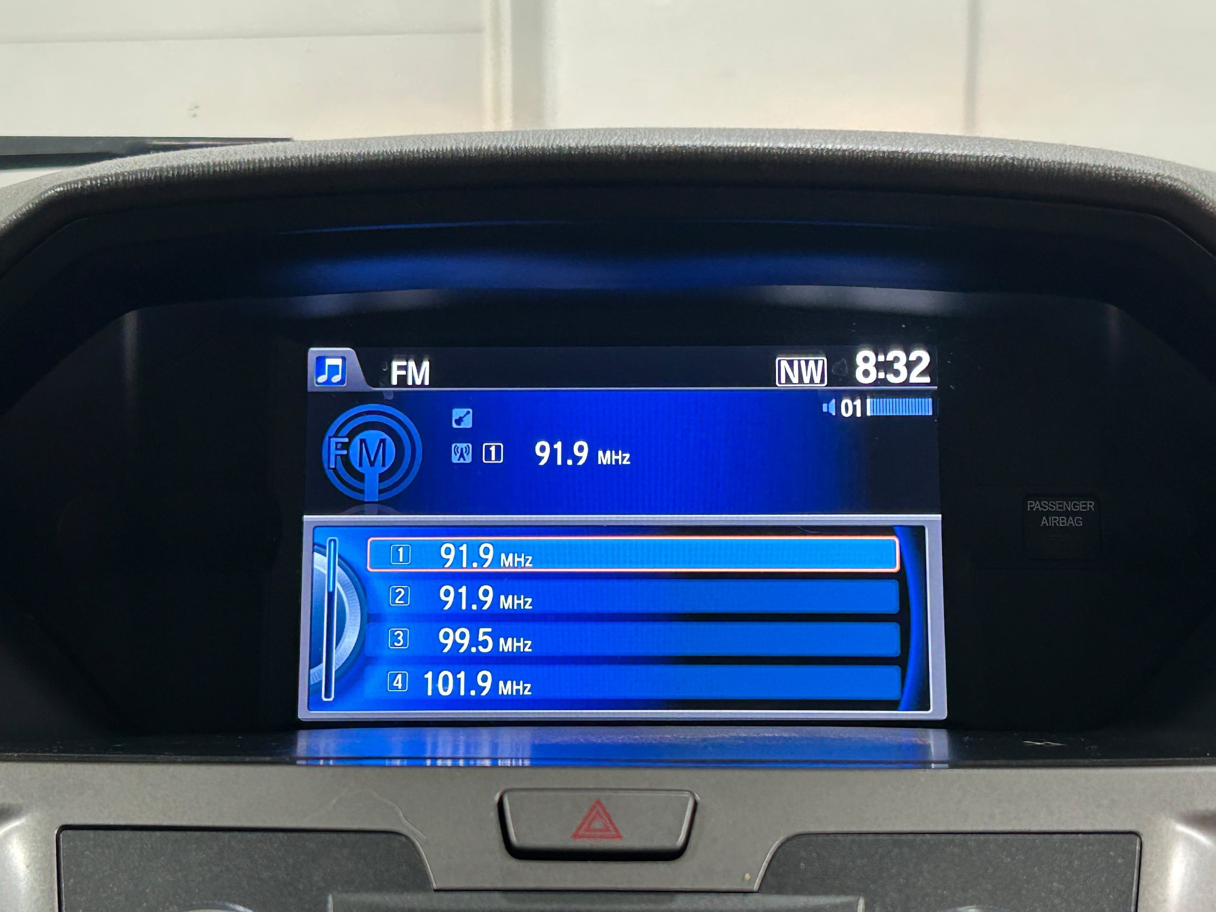 Used 2016 Honda Odyssey SE image 5