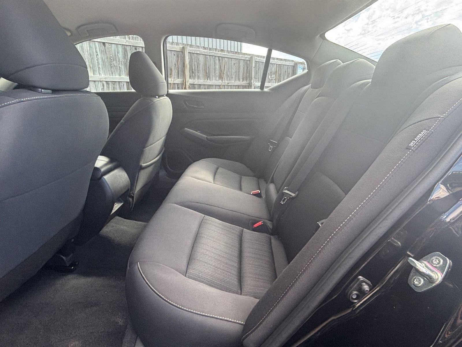 Used 2025 Nissan Altima 2.5 SV FWD image 23