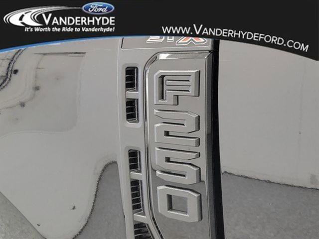 New 2026 Ford F250 XL image 6