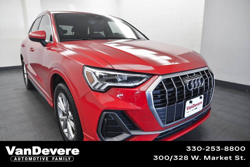 Used 2024 Audi Q3 2.0T Premium