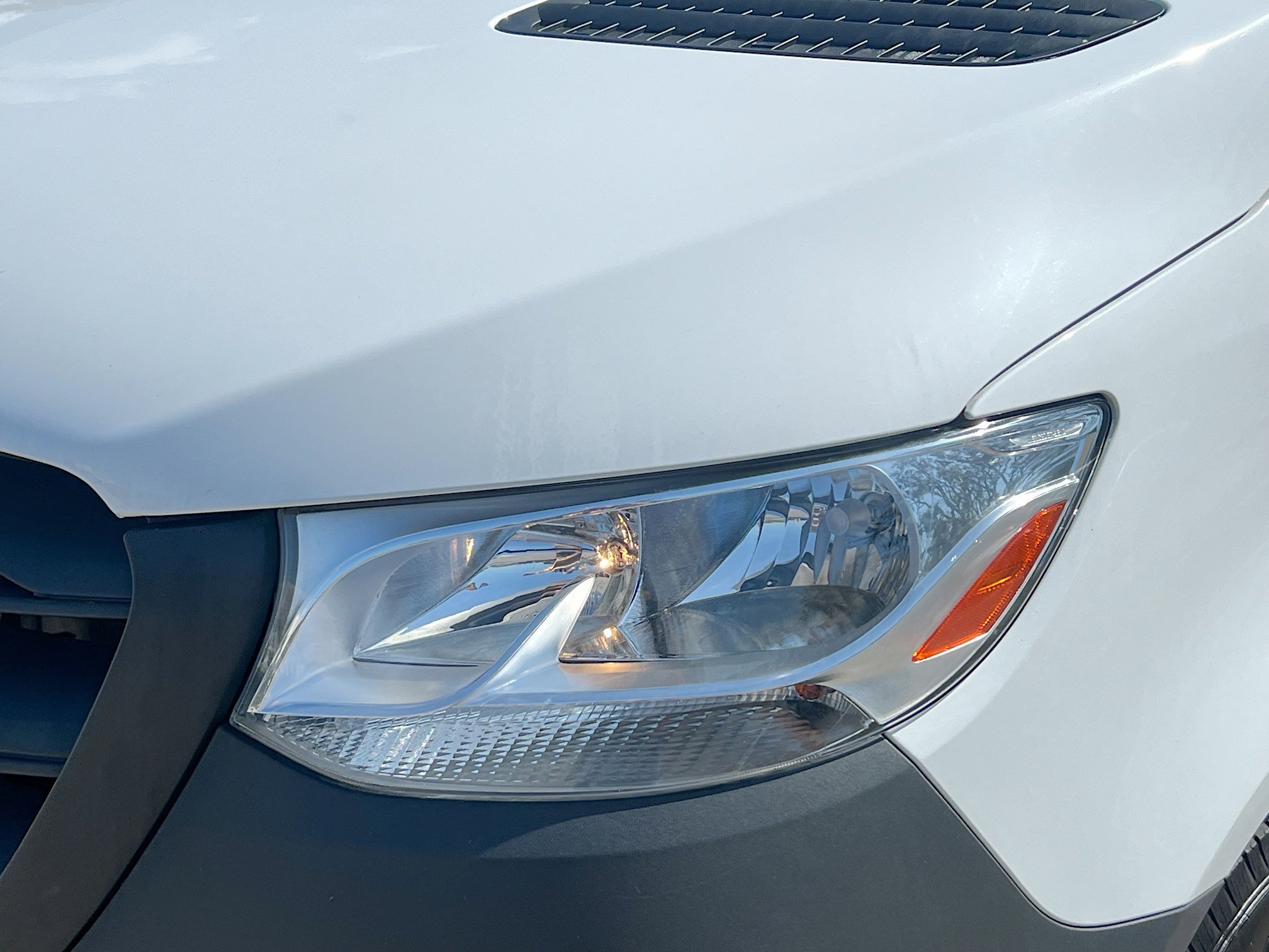 Used 2024 Mercedes-Benz Sprinter 2500 image 11