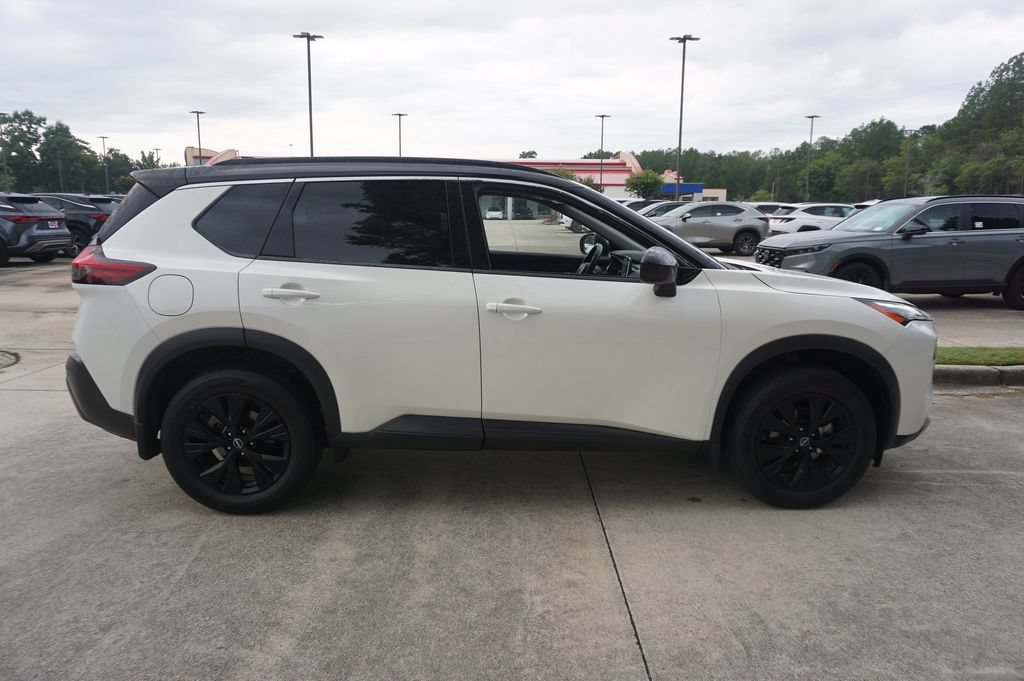 Used 2023 Nissan Rogue SV w/ SV Premium B Package FWD image 20