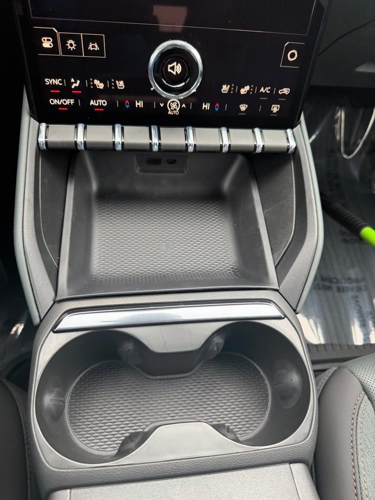 New 2026 GMC Terrain AT4 w/ Convenience Package III image 10